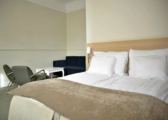 Home Hotel Savoy
