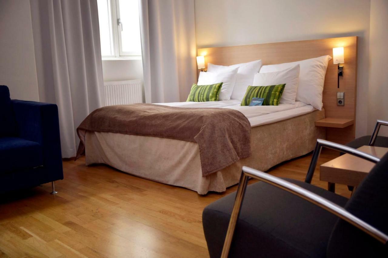 Savoy Hotel 4*